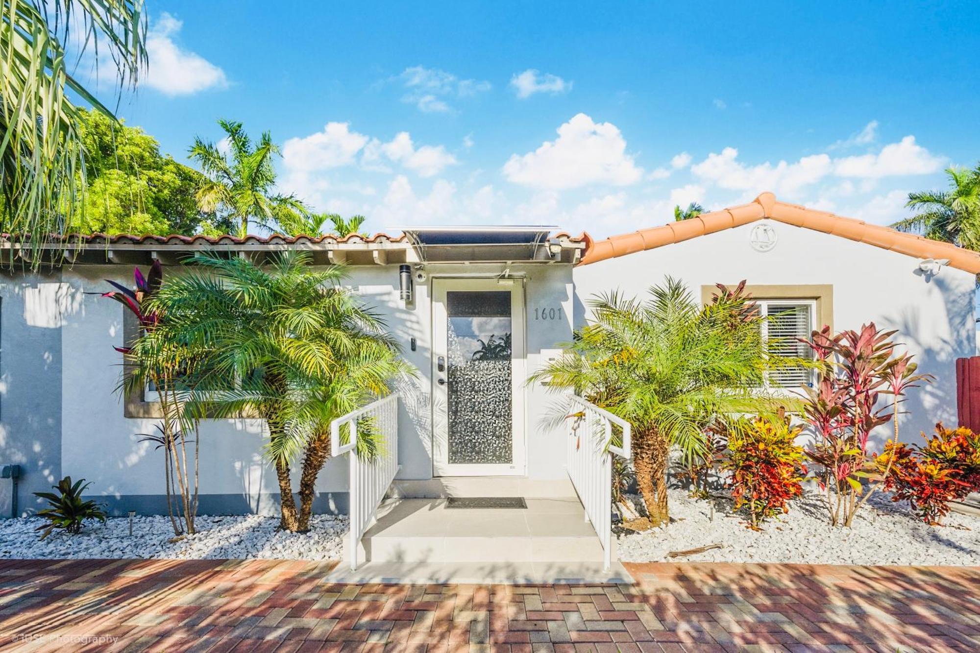 Coastal Paradise 7 Min To Beach With Game Room Mini Golf And Heated Pool 好莱坞 外观 照片